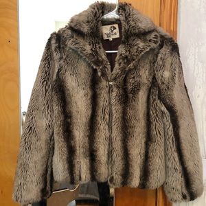 L’affaire Faux Fur Coat
